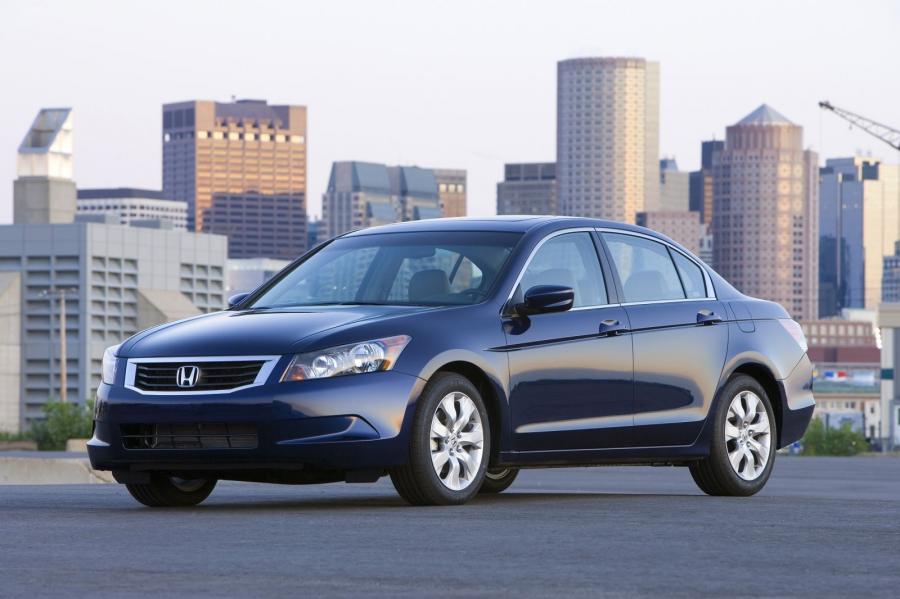  Honda Accord 2008 года  (US) (фото 18 из 47)